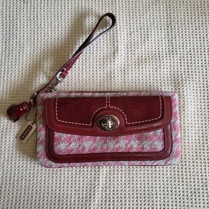 Coach- Wool and Suede Clutch Wristlet Houndstooth